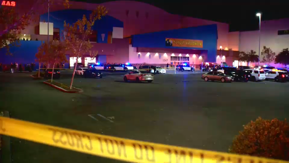 1 killed, 6 injured in Spirit Halloween store shooting in Northern California
— New Lenox Business news