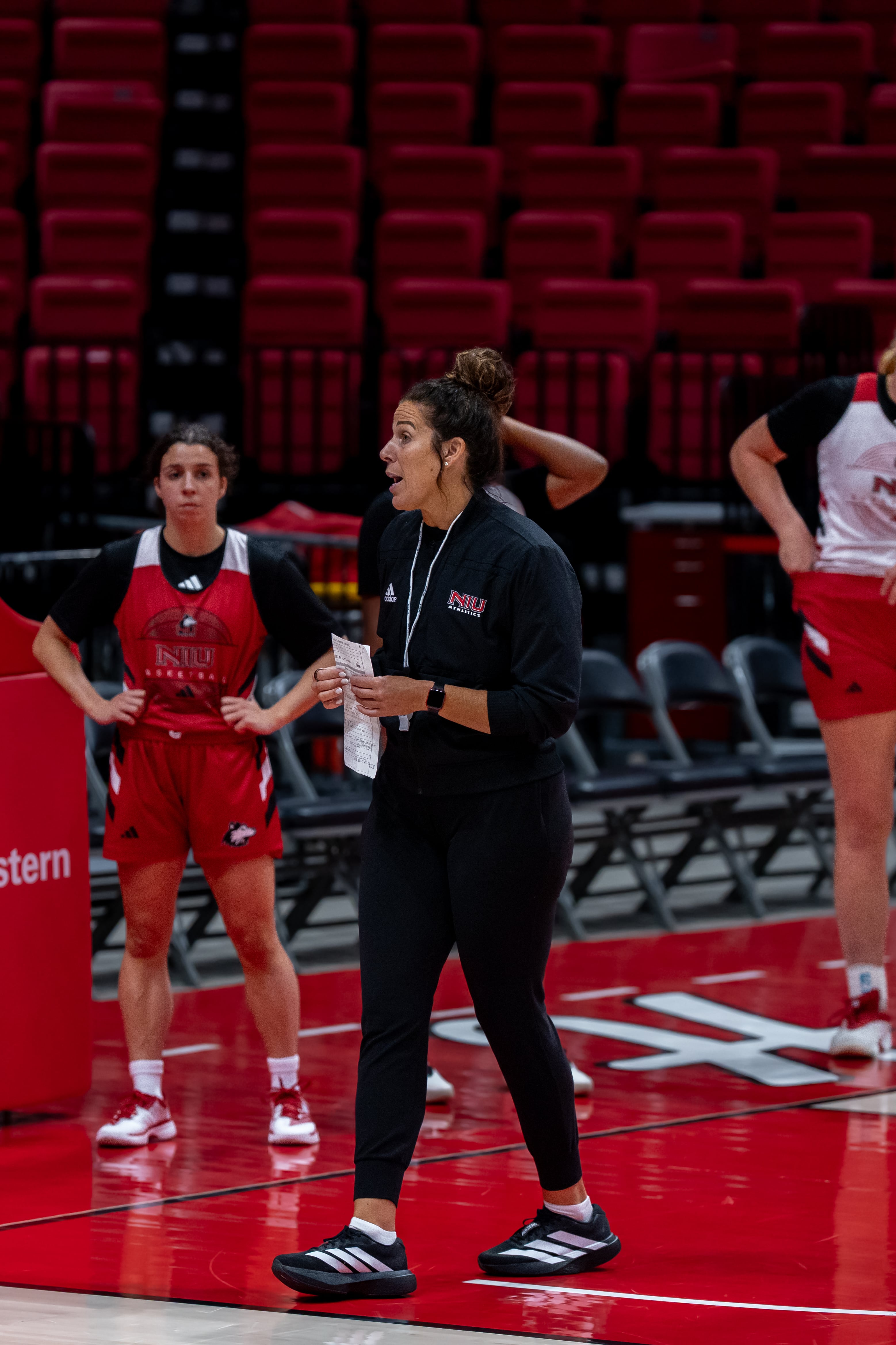 NIU women’s basketball leans on returners as Jacey Brooks starts Year 2 — New Lenox Sports news